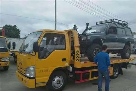 梧柳高速G6511汽车维修人员|华县高速拖车