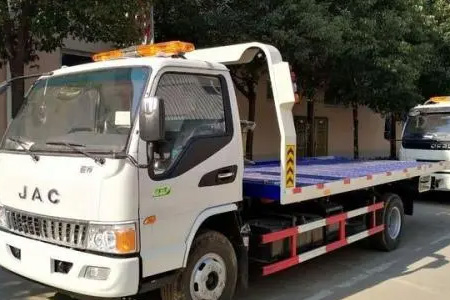 24小时道路救援电话丹海高速G16搭电救援平台高速事故救援拖车是免费的吗